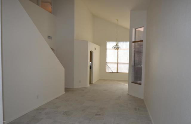 630 N Diane Ct Gallery 2