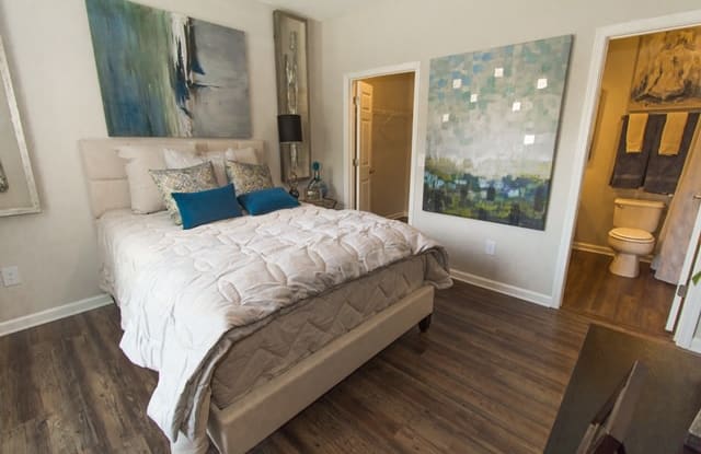 Woodhaven at Park Bridge Apartments Gallery 4