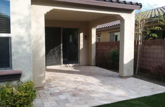 4421 E MURIEL Drive Gallery 3