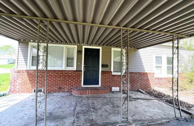 13508 E Silver Ln - 13508 Silver Lane Road, Independence, MO 64050