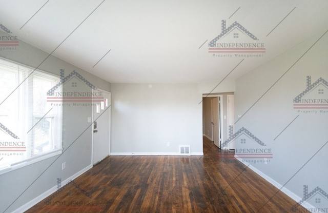 Rangeley Home: New Year, New Home: 50% Off First Full Month's Rent - 1320 Rangeley Avenue, Dayton, OH 45403