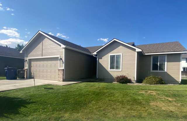 3 Bedroom Home on Cul-De-Sac for Rent! photos photos