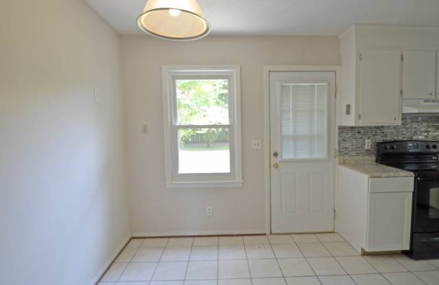 137 Red Cedar Drive Gallery 2