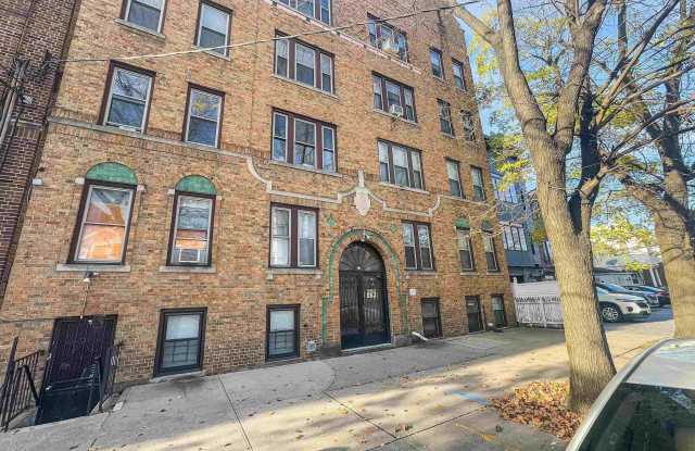 61 CORBIN AVE - 61 Corbin Avenue, Jersey City, NJ 07306
