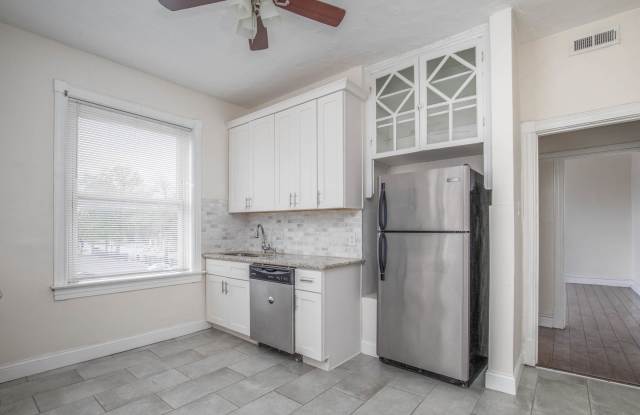 2338 Tower Grove Avenue - 2E photos photos