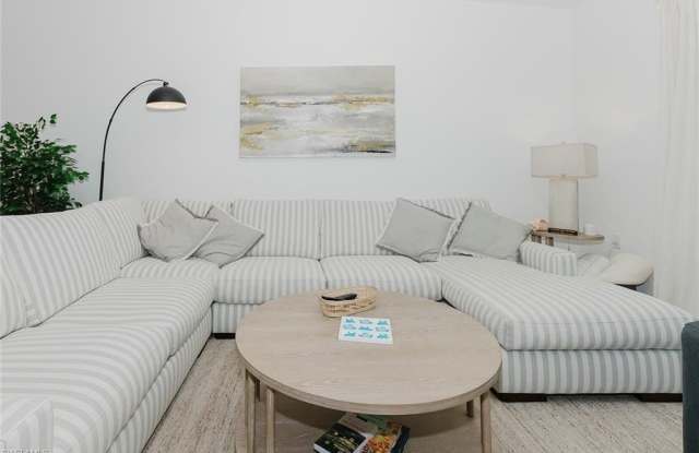 5433 Double Eagle Cir Gallery 3