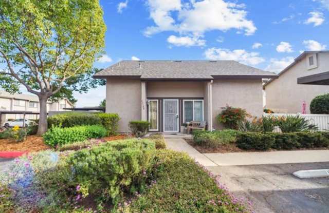 Charming 3 Bedroom Townhome in Poway! photos photos