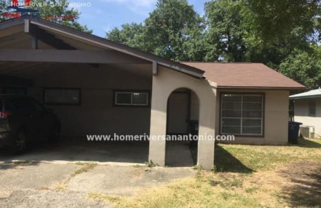 2740 Woodbury - 2740 Woodbury St, San Antonio, TX 78217
