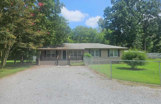 4 Bedroom, 2 Bath photos photos