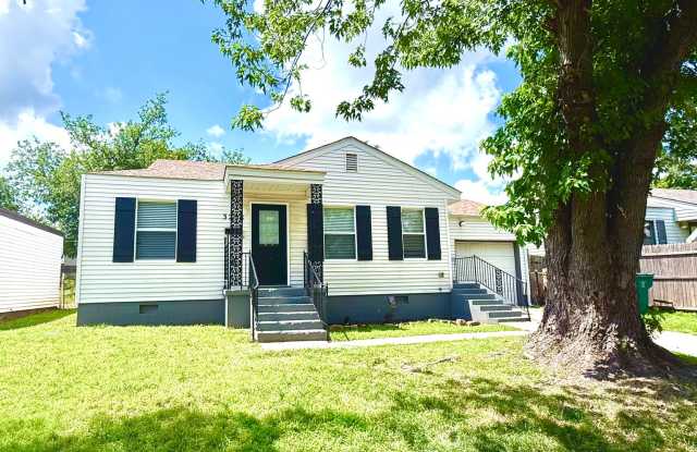 Cute 2Bed / 1Bath Home In NW OKC!!! photos photos