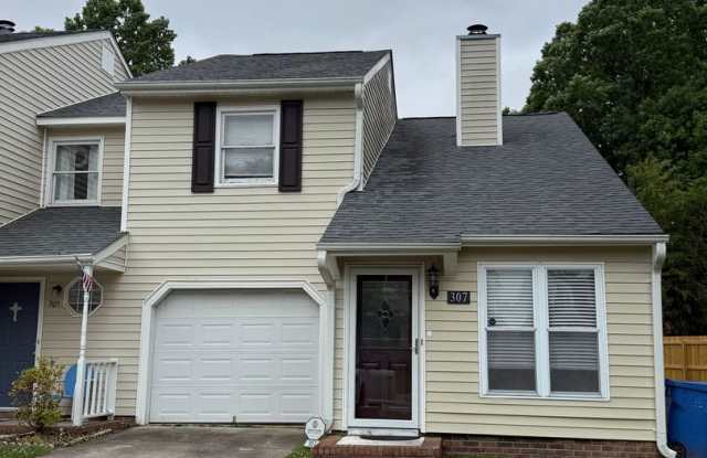 Nice 2 bedroom, 1.5 Townhouse photos photos