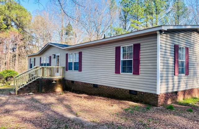 4BR Home - Recently Updated - Available Soon! photos photos