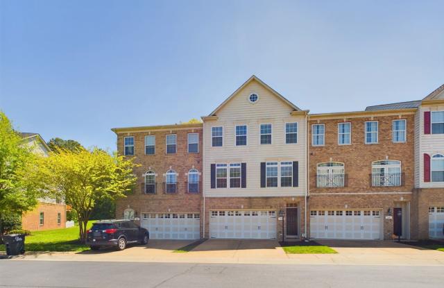 Beautiful, Spacious 3 Bedroom Townhome in Glen Allen Ready NOW! Gallery 2