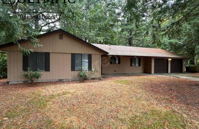 6220 Winnwood Loop SE Gallery 1