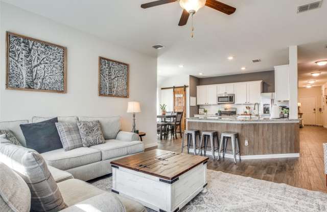 1203 Timberfalls Drive Gallery 4