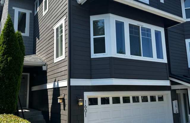 3Bd/2.5Ba Bellevue Townhouse photos photos