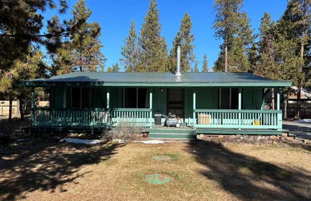 Cute Home Close to Everything photos photos