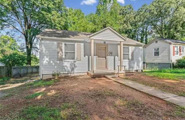 165 Edgewood Circle Gallery 1