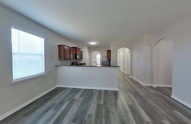 11350 Luckey Ledge Gallery 2