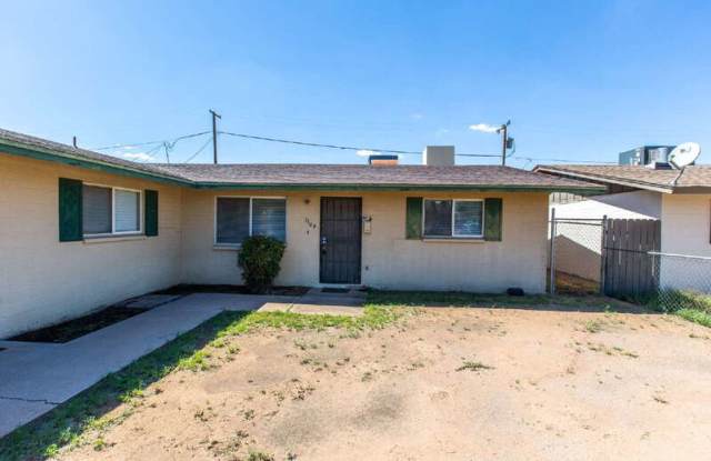 1309 North Arbor Avenue - 1309 North Arbor Avenue, Casa Grande, AZ 85122