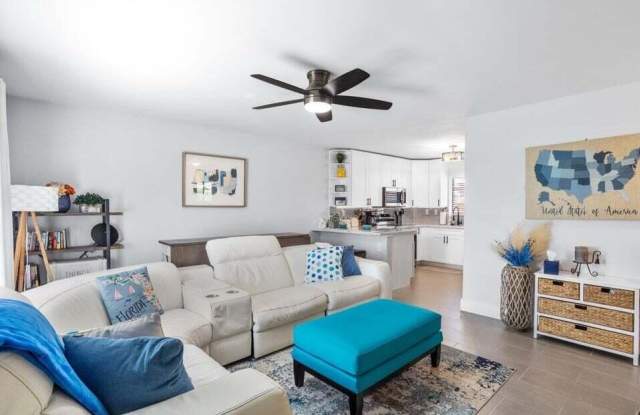 2013 Wilkins Avenue photos photos