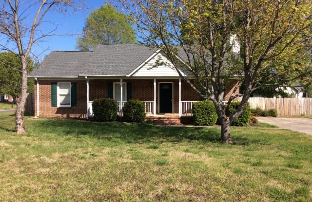 1696 Fieldcrest Circle - 1696 Fieldcrest Circle, Rock Hill, SC 29732