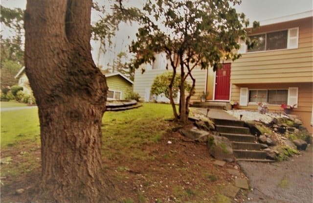 20513 77th Ave W - 20513 77th Avenue West, Edmonds, WA 98026