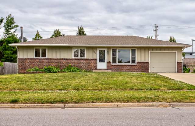 105 Lynwood Drive photos photos