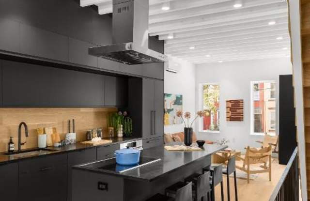 94 Pioneer Street photos photos