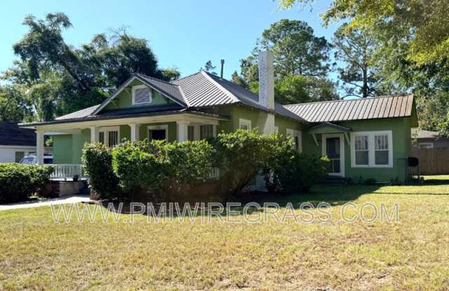 550 East Eufaula Street Gallery 3