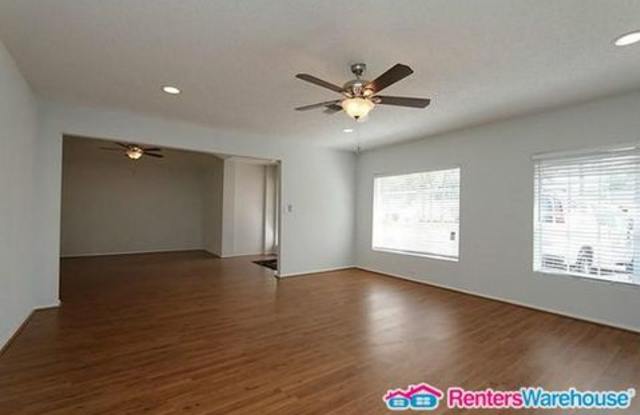 5942 Sanford Road Gallery 3