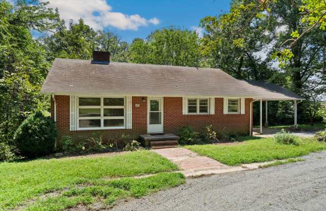 Chapel Hill 3 Bed 2 Bath Ranch - Available Now! photos photos