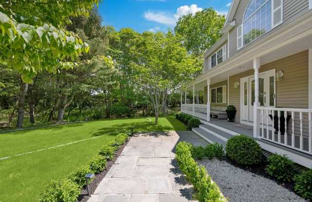 167 Tuckahoe Lane Gallery 3