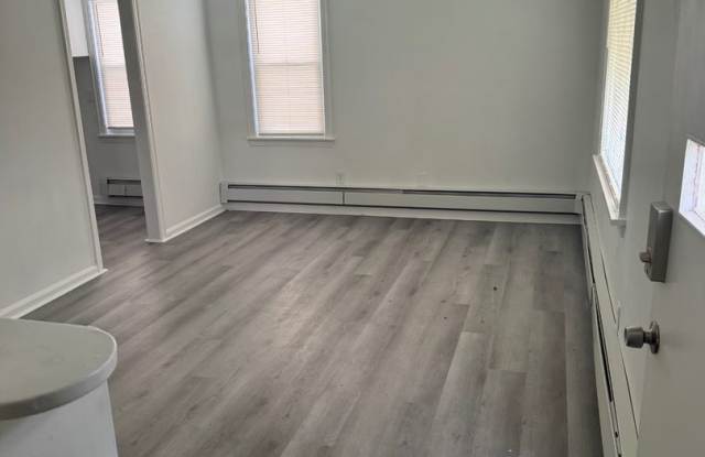 Spacious Two-Bedroom Unit in a Charming Property – Available Now! photos photos