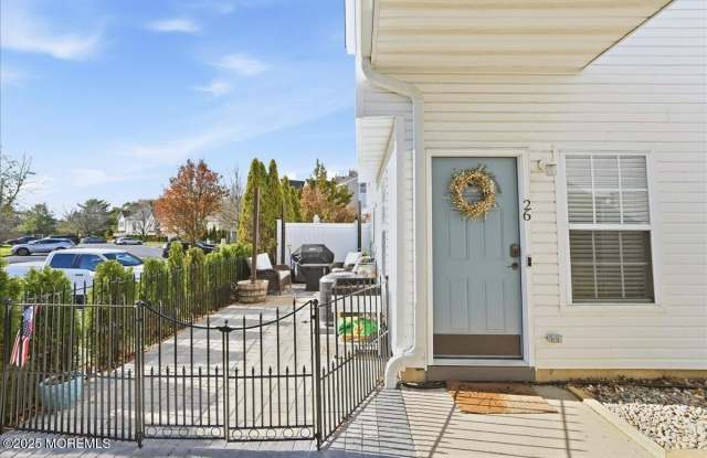 26 Dover Court - 26 Dover Court, Tinton Falls, NJ 07712