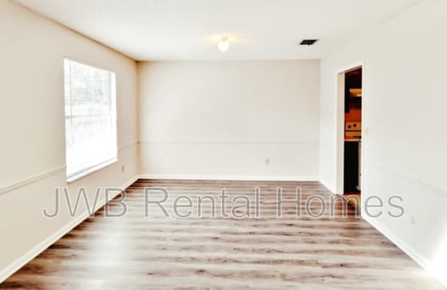 8371 Cross Timbers Dr E Gallery 4