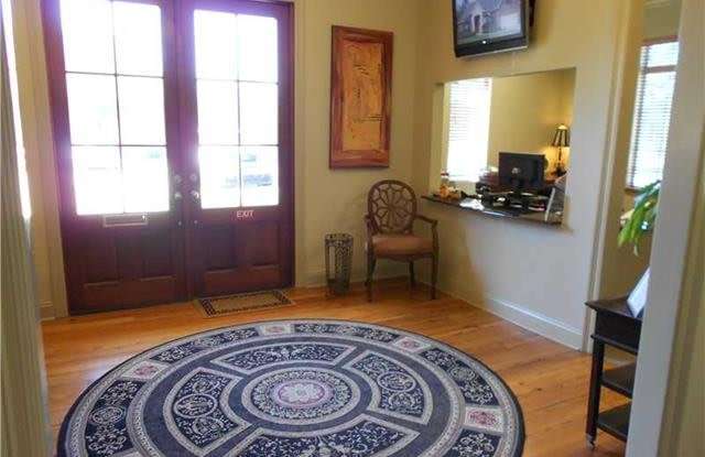 90 LOUIS PRIMA Drive Gallery 4