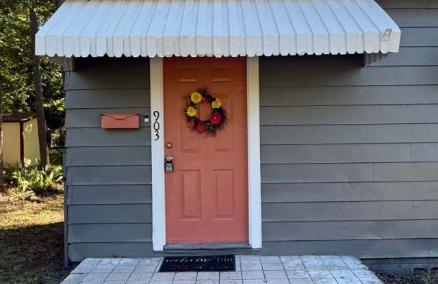 Cute 2/1 for rent - 903 Melson Avenue, Jacksonville, FL 32254