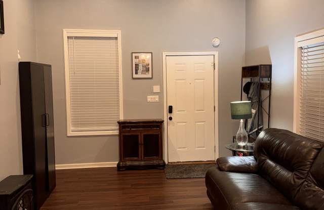 2613 Dryades St Gallery 2