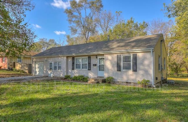 1820 E 133rd St - 1820 East 133rd Street, Grandview, MO 64030