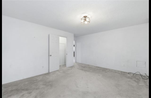 14341 Fox Rd Gallery 3