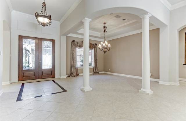 11403 Chaucer Oaks Gallery 4