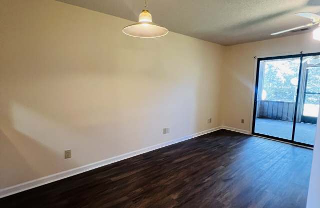 405 Fairview Road - C Gallery 4