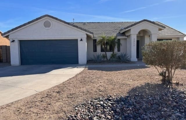 7711 E TOPEKA PL - 7711 East Topeka Place, Yuma, AZ 85365