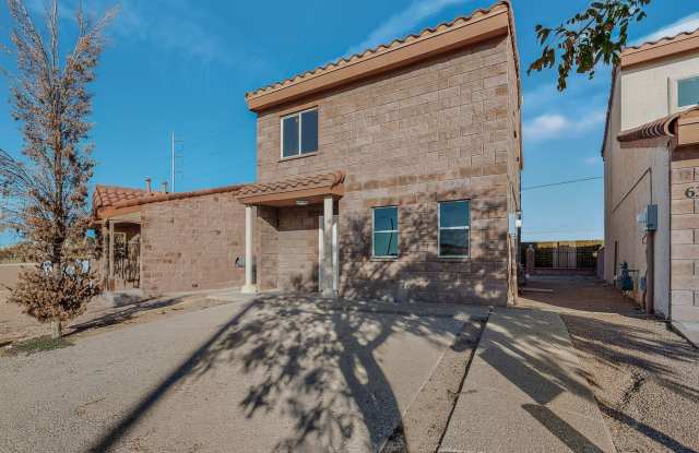 4 bedroom 2.5 bath home in East El Paso! photos photos