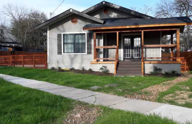 114 Kendall St - 114 Kendall Street, San Antonio, TX 78212