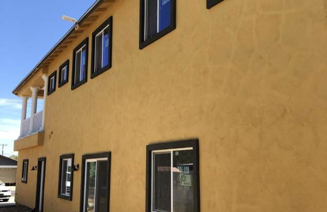 5338 N 21ST Avenue Gallery 2