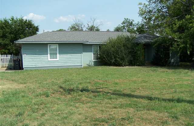 802 N Powell Parkway photos photos