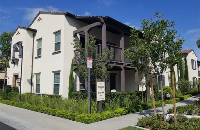 246 Bishop Landing - 246 Bishop Lndg, Irvine, CA 92620