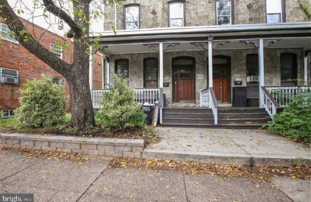 3955 BALTIMORE Avenue Gallery 2